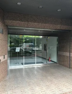 飯田ビルの外観