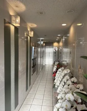 新正堂本店ビルの外観