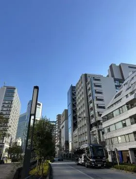 新正堂本店ビルの外観