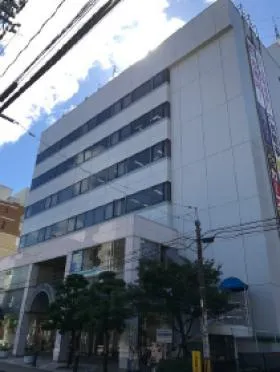 広テレプラザビルの外観