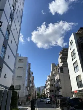 JHCビルの外観