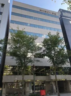 南大通ビル新館ビルの外観