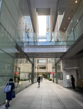 有楽町イトシアプラザの外観