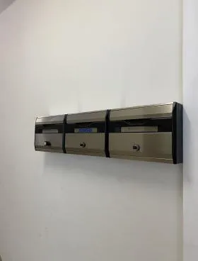 アルファゾーンビルの外観