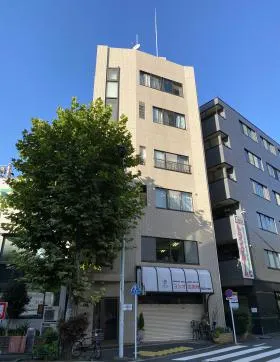 大塚ビルの外観
