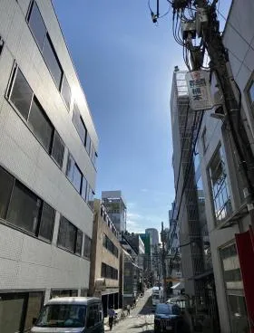 JORDI BLD.の外観