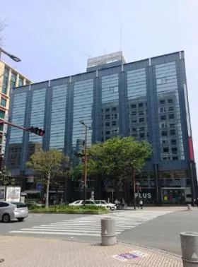 博多三井ビルの外観