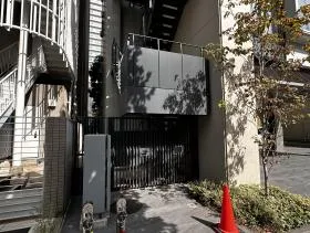 愛宕山PREXの外観