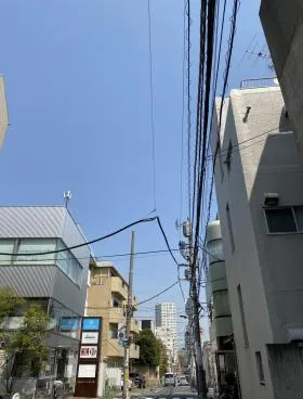 クワジマビルの外観