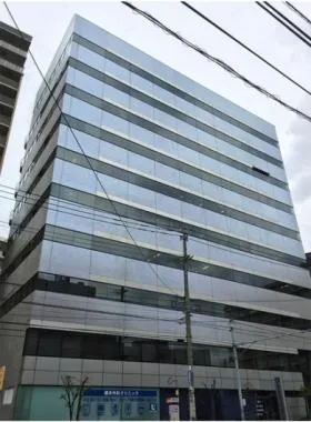 CR福岡ビルの外観