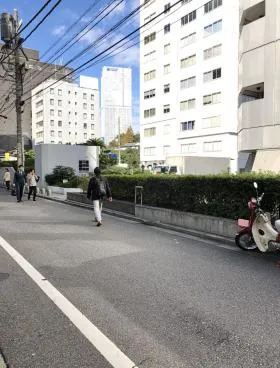 モドマルシェ赤坂ビルの外観