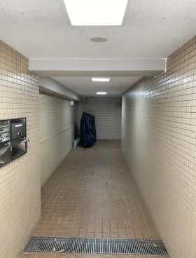 公文ビルの外観