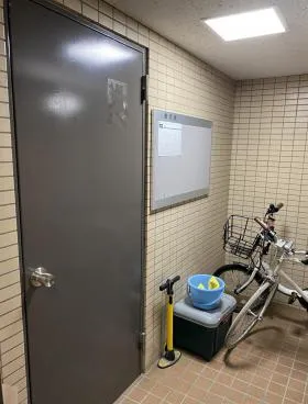 公文ビルの外観