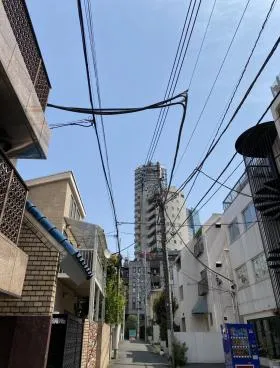 公文ビルの外観