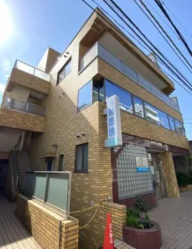 岡部ビルの外観