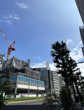 ヤンマー東京ビルの外観