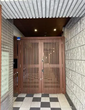 ヨシヤ日本橋ビルの外観