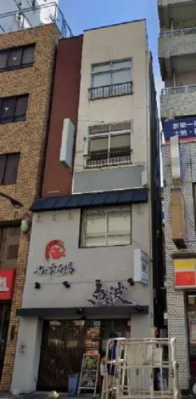 池袋222ビルの外観