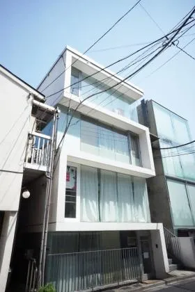 コア南青山ビルの外観