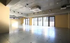 JECTONE神宮前ビルの外観