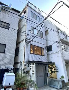 クルコトビルの外観