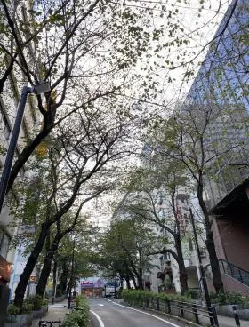 アトラス桜丘ビルの外観
