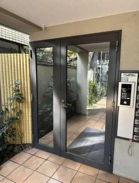 フラット青葉台の外観