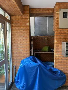 ワセダ久慈川マンションの外観