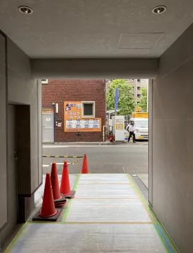GLORKS水道橋ビルの外観