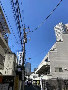 八番ビルの外観