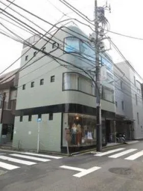 マックス南青山の外観