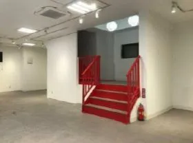 インカビルの外観