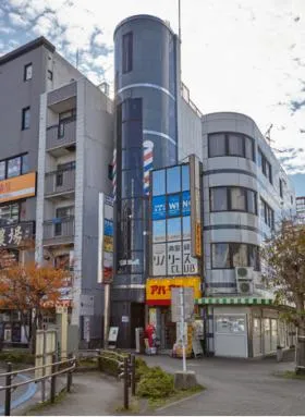 偕楽ビルの外観
