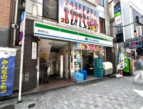 ファミリーマート