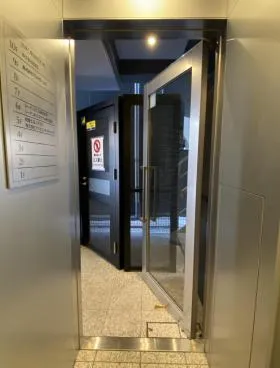 ベルグランツ神田神保町ビルの外観