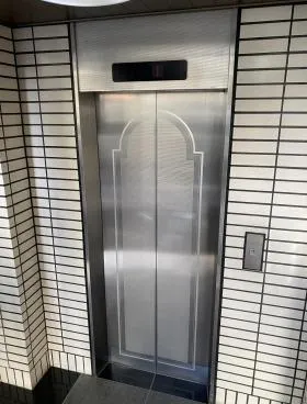 アージョⅠビルの外観