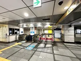 茅場町駅（東京メトロ日比谷線）