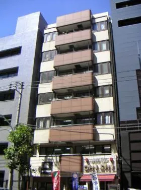 新大石屋ビルの外観