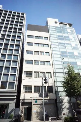 平和会館の外観