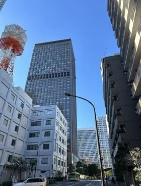 東京KALビルの外観