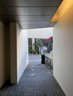 モドマルシェ渋谷桜丘の外観