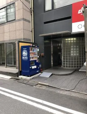 ミリオン商事新川ビルの外観