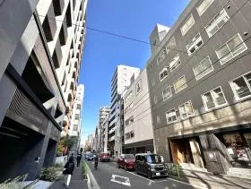RENOBLE NINGYOCHOの外観