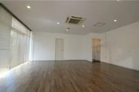 ニューグランハイツの外観