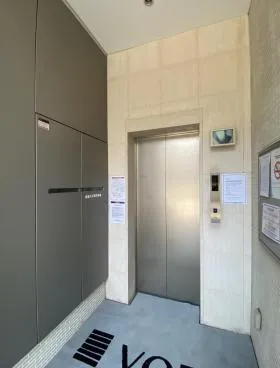 VORT六本木ビルの外観
