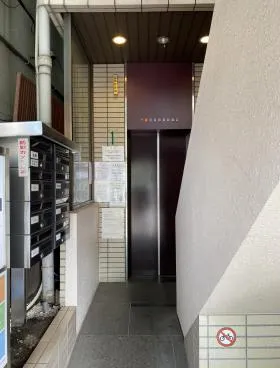 高輪梶ビルの外観