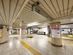 東京メトロ千代田線「乃木坂駅」