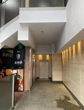 対翠館ビルの外観
