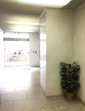 第1田村町ビルの外観