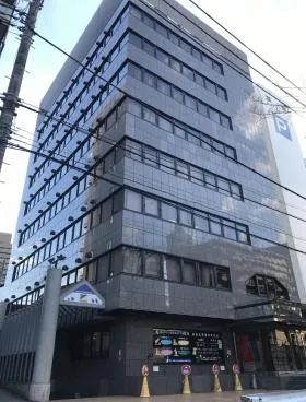 いずみビルの外観